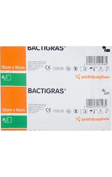 Bactigras Antiseptik Tül Yara Yanık Bakım Örtüsü 10 x 10 CM Bactigras Antiseptik Tül Yara Yanık Bakım Örtüsü 10 x 10 CM