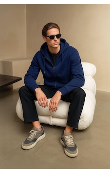 Markapia Erkek Fermuarlı Kapüşonlu Cepli Sweatshirt İndigo Markapia Erkek Fermuarlı Kapüşonlu Cepli Sweatshirt İndigo