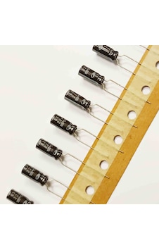 Rd1j226m05011pa18p 22mf 63v 6.3x11 105 Sanwha Elko 100 Adet Rd1j226m05011pa18p 22mf 63v 6.3x11 105 Sanwha Elko 100 Adet