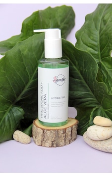 Giroflee Hyaluronic Acid + Aloe Vera Yüz Temizleme Jeli 200 ML Giroflee Hyaluronic Acid + Aloe Vera Yüz Temizleme Jeli 200 ML