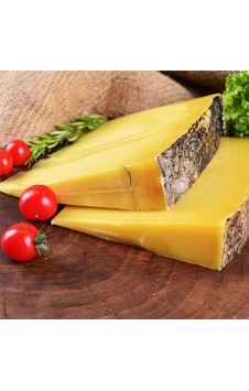 Gurmepark Kars Eski Kaşar Peyniri 250 G Gurmepark Kars Eski Kaşar Peyniri 250 G