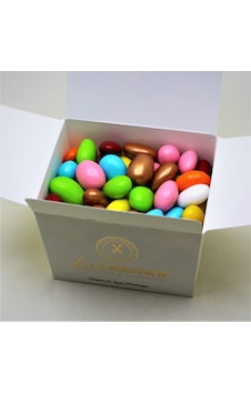 Dark Brown Bademli Çikolata Dolgulu Renkli Draje Çikolatası 250 G Dark Brown Bademli Çikolata Dolgulu Renkli Draje Çikolatası 250 G