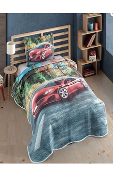Tek Kişilik Kapitone Yatak Örtüsü - Ralli Temalı 175 X 240cm Kırmızı Tek Kişilik Kapitone Yatak Örtüsü - Ralli Temalı 175 X 240cm Kırmızı