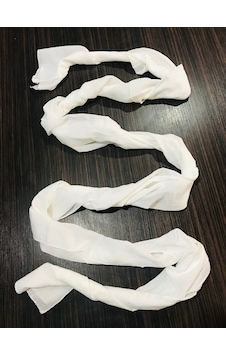 Dolama Sarık...Krem.. 35 Cm X 270 Cm Ebatlarındadır Dolama Sarık...Krem.. 35 Cm X 270 Cm Ebatlarındadır
