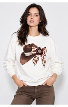Mevese Kadın Taş İşlemeli Fiyonk Baskı Oversize Üç İplik Rahat Kesim Sweatshirt - Beyaz Mevese Kadın Taş İşlemeli Fiyonk Baskı Oversize Üç İplik Rahat Kesim Sweatshirt - Beyaz