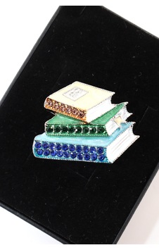 Bilgeliğin Ve Tutkunun Simgesi Kitap Broş Kristal Taşlı Erkek Kadın Broş Yaka İğnesi Kitaplı Çok renkli Bilgeliğin Ve Tutkunun Simgesi Kitap Broş Kristal Taşlı Erkek Kadın Broş Yaka İğnesi Kitaplı Çok renkli