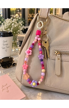 Pembe Tonlu Çanta Anahtarlık Charm Pembe Tonlu Çanta Anahtarlık Charm