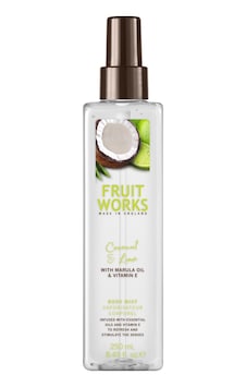 Fruit Works BM Coconut & Lime Vücut Spreyi 250 ML Fruit Works BM Coconut & Lime Vücut Spreyi 250 ML