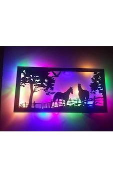 Dekor Treniled Işıklı Ahşap At Çiflliği Dekorlu Gece Lambası Dekor Treniled Işıklı Ahşap At Çiflliği Dekorlu Gece Lambası