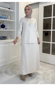 Rabia Şamlı Ceren Etekli Triko Takım Taş Normal Rabia Şamlı Ceren Etekli Triko Takım Taş Normal