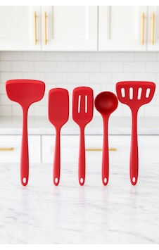 5 Parça Silikon Isıya Dayanıklı Pişirme Seti Bambu Saplı Çeyiz Mutfak Seti Kırmızı 5 Parça Silikon Isıya Dayanıklı Pişirme Seti Bambu Saplı Çeyiz Mutfak Seti Kırmızı