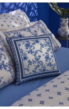 Karaca Home Rosario Dolgulu Kırlent 45x45 Cm Mavi Beyaz Mavi Karaca Home Rosario Dolgulu Kırlent 45x45 Cm Mavi Beyaz Mavi
