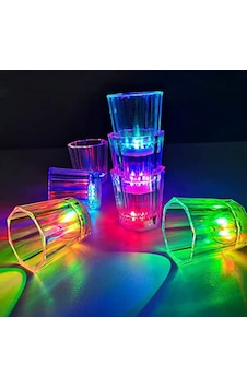 Renkli Led Parlayan Fiber Optik Glow Işıklı Bardak 5,5 X 5,5 Cm Renkli Led Parlayan Fiber Optik Glow Işıklı Bardak 5,5 X 5,5 Cm