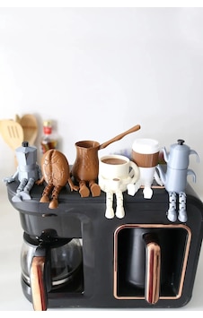 Sevimli Kahve Köşesi 6 Lı Biblo Seti - Kupa - Kahve Çekirdeği - Mokapot - Bardak - Çaydanlık - Cezve 6'lı Set - 703319330 Sevimli Kahve Köşesi 6 Lı Biblo Seti - Kupa - Kahve Çekirdeği - Mokapot - Bardak - Çaydanlık - Cezve 6'lı Set - 703319330