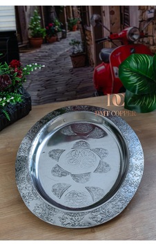 430 Kalite Krom Çelik 1 Adet İşlemeli Kayık Tabak 35 Cm İskender, Kebap, Pilav Ve Salata Sunum Tabağı Gümüş 430 Kalite Krom Çelik 1 Adet İşlemeli Kayık Tabak 35 Cm İskender, Kebap, Pilav Ve Salata Sunum Tabağı Gümüş