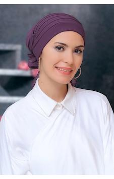 Hürrem Bone Violet Pratik Hazır Geçmeli Tesettür Bone Sandy Kumaş Pileli Nerv Çok Renkli Hürrem Bone Violet Pratik Hazır Geçmeli Tesettür Bone Sandy Kumaş Pileli Nerv Çok Renkli