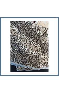 Buradabulabilirsin Leopar Çift Kişilik Tek Pike Yastıksız Bbz Buradabulabilirsin Leopar Çift Kişilik Tek Pike Yastıksız Bbz
