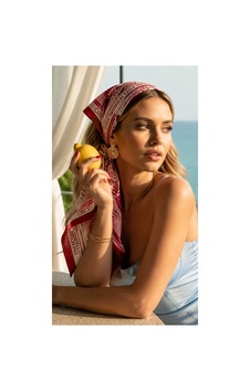Lilly Cherry Smile Fular Kırmızı Kırmızı Lilly Cherry Smile Fular Kırmızı Kırmızı