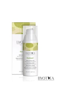 Byotea Radianc Spf Korumalı C Vitamini Aydınlatıcı Leke Karşıtı Anti Aging Yüz Bakım Emülsiyonu 50ml Byotea Radianc Spf Korumalı C Vitamini Aydınlatıcı Leke Karşıtı Anti Aging Yüz Bakım Emülsiyonu 50ml