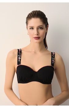 Suwen Karla Nakışlı Straplez Bikini Üst Sb26149012012 Siyah Suwen Karla Nakışlı Straplez Bikini Üst Sb26149012012 Siyah