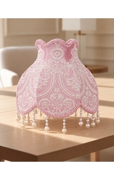 Pudra Pembe Kadife Kaplı El Yapımı Prenses Model Abajur Şapkası 30x27cm Lambader İçin Uyumlu Değildi Pudra Pembe Kadife Kaplı El Yapımı Prenses Model Abajur Şapkası 30x27cm Lambader İçin Uyumlu Değildi