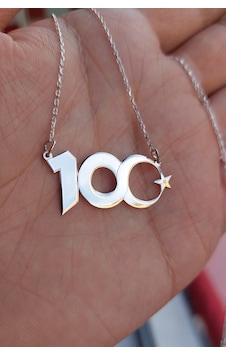 925 Ayar Gümüş 100. Yıl Kolyesi 925 Ayar Gümüş 100. Yıl Kolyesi