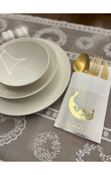 Gold Yaldızlı Beyaz Hoşgeldin Ramazan Yeni Ay Desenli Cepli Peçete 12 Li Gold Yaldızlı Beyaz Hoşgeldin Ramazan Yeni Ay Desenli Cepli Peçete 12 Li