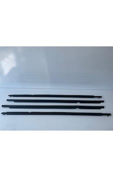 Cam Sıyırıcı Fitil Takımı Corolla Uyumlu 2002-2006 Cam Sıyırıcı Fitil Takımı Corolla Uyumlu 2002-2006
