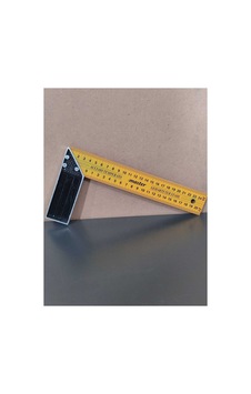 25 Cm Paslanmaz Çelik Marangoz Ve Tesviyeci Gönyesi 90' Dik Açı Ölçülü Dayanıklı Gönye Sarı Sarı 25 Cm Paslanmaz Çelik Marangoz Ve Tesviyeci Gönyesi 90' Dik Açı Ölçülü Dayanıklı Gönye Sarı Sarı