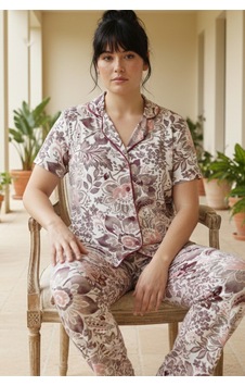 Siyah İnci Büyük Beden Battal Boy Düğmeli Biyeli Viskon Örme Pijama Takım 26120965 Vizon Siyah İnci Büyük Beden Battal Boy Düğmeli Biyeli Viskon Örme Pijama Takım 26120965 Vizon