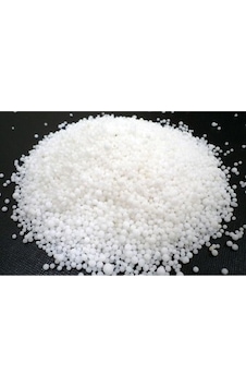 Çim Gübresi Bitki Coşturan Üre Gübresi 2 KG Azotlu Gübre Çim Gübresi Bitki Coşturan Üre Gübresi 2 KG Azotlu Gübre