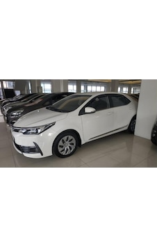 Toyota Corolla Uyumlu Yan Kapı Çıtası 2014 Model