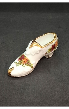 Old Country Roses Bone China Porselen Antika Minyatür Ayakkabı Kase 11 Cm X 3 Cm Yeşil Old Country Roses Bone China Porselen Antika Minyatür Ayakkabı Kase 11 Cm X 3 Cm Yeşil