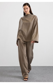 Olcay Degaje Yaka Oversize Pantolon Bluz İkili Takım Haki 9483-tk Olcay Degaje Yaka Oversize Pantolon Bluz İkili Takım Haki 9483-tk