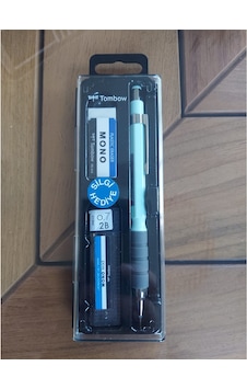 Sh-300 Grip Mekanik Kurşun Kalem Seti Nane Yeşili Sh-300 Grip Mekanik Kurşun Kalem Seti Nane Yeşili