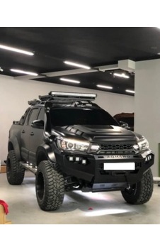 Toyota Uyumlu HİLUX 2020+ BUMPER SİYAH LEDLİ ÇELİK ÖN TAMPON AQM-M50