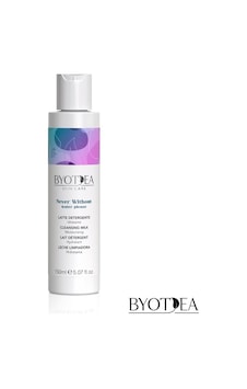 Byotea Never Without Shea Aloe Vera B5 E Vitamini Nemlendirici Yüz Temizleme Sütü 150ml