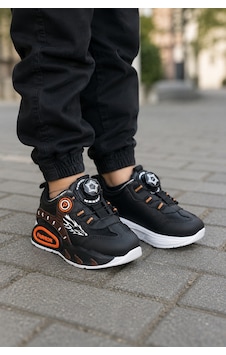 Mini Bonito Erkek Çocuk Mekanizmalı Sneaker Spor Ayakkabı Şık Ve Pratik Günlük Kullanım Siyah Mini Bonito Erkek Çocuk Mekanizmalı Sneaker Spor Ayakkabı Şık Ve Pratik Günlük Kullanım Siyah