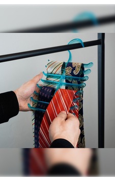 Kravat Askısı 16 Gözlü Renkli Çok Katlı Dolap Askılığı Plastik Mavi Diğer Kravat Askısı 16 Gözlü Renkli Çok Katlı Dolap Askılığı Plastik Mavi Diğer
