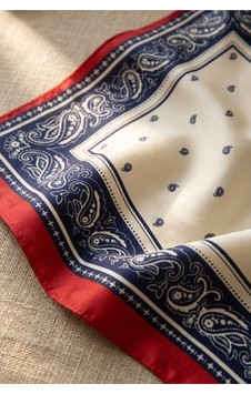 Last İcon Kırmızı Lacivert Şal Desenli Fular Bandana Boyun Aksesuarı Çok Renkli Last İcon Kırmızı Lacivert Şal Desenli Fular Bandana Boyun Aksesuarı Çok Renkli