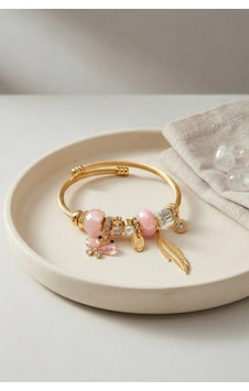 Kelebek Model Gold Renk Pembe Charmlı Bileklik 6446404 Kelebek Model Gold Renk Pembe Charmlı Bileklik 6446404