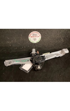 Dacia Sandero Iıı Stepway Sağ Arka Cam Krikosu Ürün Natural Kutu Oem No 827208625r