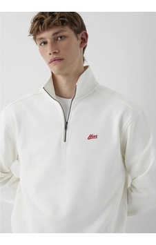 Mavi Patch Nakışlı Yarı Fermuarlı Ekru Erkek Sweatshirt M0s10613-70057 Mavi Patch Nakışlı Yarı Fermuarlı Ekru Erkek Sweatshirt M0s10613-70057