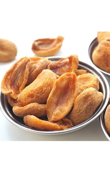 Yaprak Kayısı Nevşehir Doğal Etli Ekşi Yumuşak Yeni Mahsül 100 Gr Diğer Yaprak Kayısı Nevşehir Doğal Etli Ekşi Yumuşak Yeni Mahsül 100 Gr Diğer