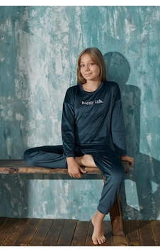 Kız Çocuk Uzun Kol Kadife Petrol Pijama Takım C2t0n9o31-11 001 Kız Çocuk Uzun Kol Kadife Petrol Pijama Takım C2t0n9o31-11 001