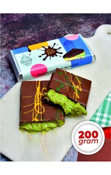 Fix Chocolate Fıstıklı Kadayıflı Gerçek Dubai Çikolatası 200 G Fix Chocolate Fıstıklı Kadayıflı Gerçek Dubai Çikolatası 200 G
