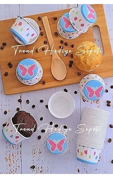 Beyaz Kelebek Desenli Renkli Muffin Cupcake Kalıbı Kek Kapsülü 50&apos Li . Beyaz Kelebek Desenli Renkli Muffin Cupcake Kalıbı Kek Kapsülü 50&apos Li .
