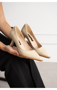 Dabab Shoes Nılay Kadın Bej Kroko Rugan Sivri Burun 7 Cm İnce Topuklu Stiletto Ayakkabı Dabab Shoes Nılay Kadın Bej Kroko Rugan Sivri Burun 7 Cm İnce Topuklu Stiletto Ayakkabı