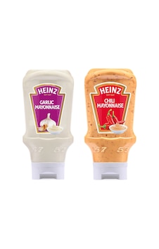 Heinz Mayonez Sarımsaklı 400 Gr Ve Chili Acılı 405 Gr 2 Li Heinz Mayonez Sarımsaklı 400 Gr Ve Chili Acılı 405 Gr 2 Li