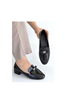 Look Shoes Owes Siyah Cilt Topuklu Ayakkabı Siyah Look Shoes Owes Siyah Cilt Topuklu Ayakkabı Siyah